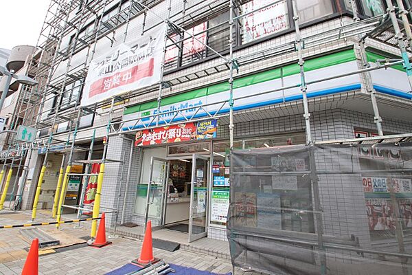 画像20:ファミリーマート　東山公園駅前店