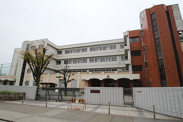 画像17:名古屋市立香流中学校