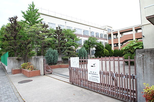 画像12:名古屋市立若水中学校