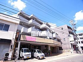 ロレックス一社  ｜ 愛知県名古屋市名東区高社１丁目（賃貸マンション1LDK・2階・42.32㎡） その1