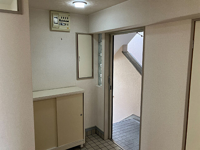 玄関