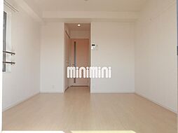 アステール 4階1Kのリビング/ダイニング