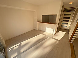 アーバンラフレ虹ヶ丘東　1号棟 1階2LDKのリビング/ダイニング