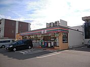コンビニ「セブンイレブン名古屋高間町店まで440m」