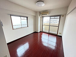 ジュネス上飯田 4階1SLDKのリビング/ダイニング