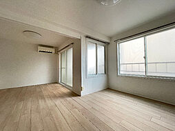 シャトーニシワキ 3Ｃ 3階1Kのリビング/ダイニング