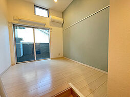 ラクーチェ 203 2階1Kのリビング/ダイニング