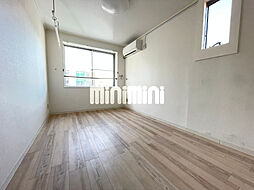 コート白壁 3階ワンルームのリビング/ダイニング