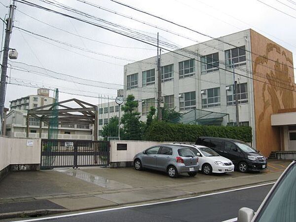 画像26:中学校「名古屋市立山田東中学校まで652m」