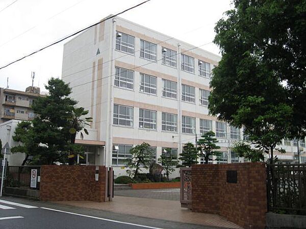 画像23:小学校「名古屋市立大野木小学校まで879m」