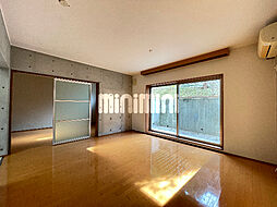 ＥＡＳＴ・ＨＩＬＬＳ東山元町 1階2LDKのリビング/ダイニング