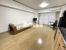 アローン・ノーブルII 2階ワンルームのリビング/ダイニング