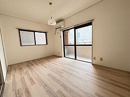 アリスハイツ 3階1Kのリビング/ダイニング