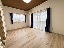 アリスハイツ 4階1Kのリビング/ダイニング