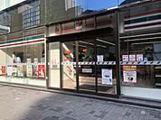 コンビニ「セブンイレブン名古屋名駅2丁目店まで172m」