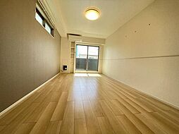 パラディス柳田 201 2階1Kのリビング/ダイニング