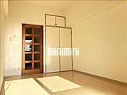 明るいお部屋です