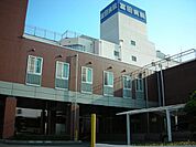 病院「富田病院まで399m」
