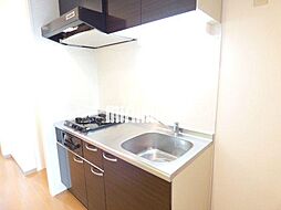 自炊派には嬉しい2口コンロ付のキッチン