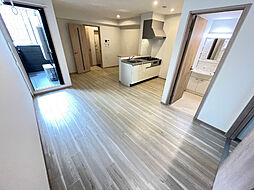 DEVELD栄生　WEST 301 3階1LDKのリビング/ダイニング