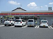 コンビニ「サークルＫまで170m」