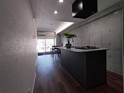 SK BUILDING-901 702 7階1LDKのリビング/ダイニング