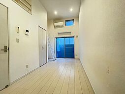 クレスト新富 1階1Kのリビング/ダイニング