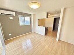 ルーエ大彦 101 1階1LDKのリビング/ダイニング