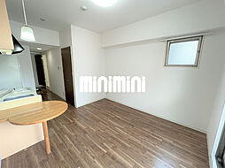 サン・エターナル亀城 2階ワンルームのリビング/ダイニング