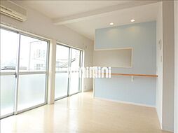 レジデンス川菜 2階1LDKのリビング/ダイニング