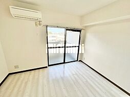 ミリアンメロディ川名 4階1Kのリビング/ダイニング