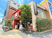 飲食店「コメダ珈琲店桜山店まで189m」