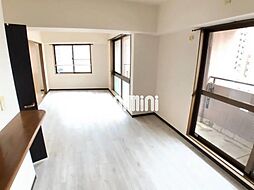 ラッフル千代田 5階1LDKのリビング/ダイニング