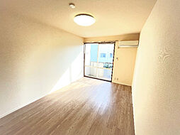 シャルム一番 2階1Kのリビング/ダイニング