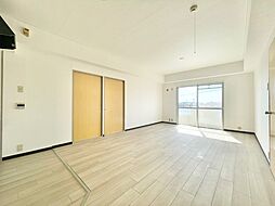 嶋崎ビル 4階3LDKのリビング/ダイニング