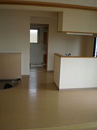 サン・サカエビル 10階1LDKのリビング/ダイニング