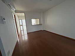 アークプラッツ 4階1LDKのリビング/ダイニング