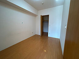 Gramercy Shirakawa Koen