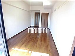 サンパティーク東片端 7階1Kのリビング/ダイニング