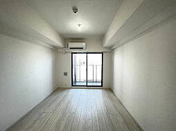 エス・キュート丸の内 1202 12階1Kのリビング/ダイニング