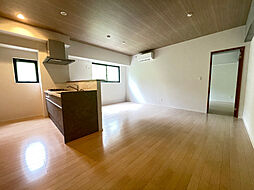 三の丸殿 402 4階1LDKのリビング/ダイニング