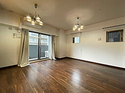 プレサンスロジェ丸の内 5階1LDKのリビング/ダイニング