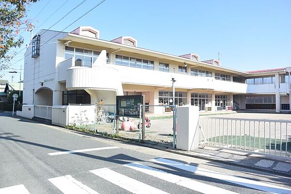 画像28:幼稚園、保育園「万泰幼稚園まで660m」