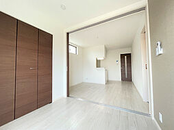 グランディール高畑 301 3階1LDKのリビング/ダイニング