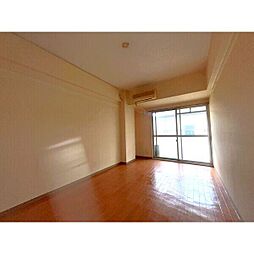 ビラ三秀植田 3階ワンルームのリビング/ダイニング