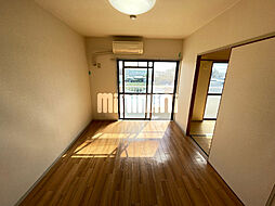 ドリーム池見 4階3DKのリビング/ダイニング