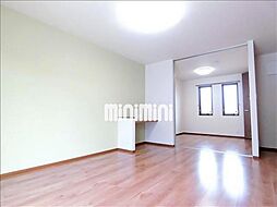 ヴァンヴェール桜ヶ岡I 1階1LDKのリビング/ダイニング