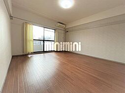 ファミーユ檀 2階1Kのリビング/ダイニング