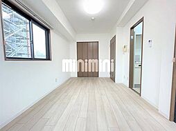 グリーン日比野 6階1Kのリビング/ダイニング