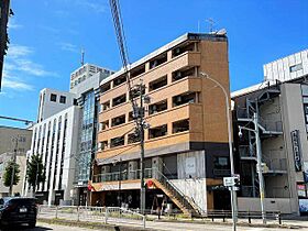 サンプラーザ  ｜ 愛知県名古屋市熱田区金山町１丁目（賃貸マンション1R・4階・29.50㎡） その1